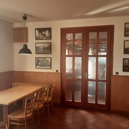 Restaurace U Vlkove 호텔 Kamenice 외부 사진